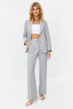 Trendyolmilla Limited Edition Vizon Straight/Düz Kesim Pilili Dokuma Kumaş Pantolon TWOAW23PL00401