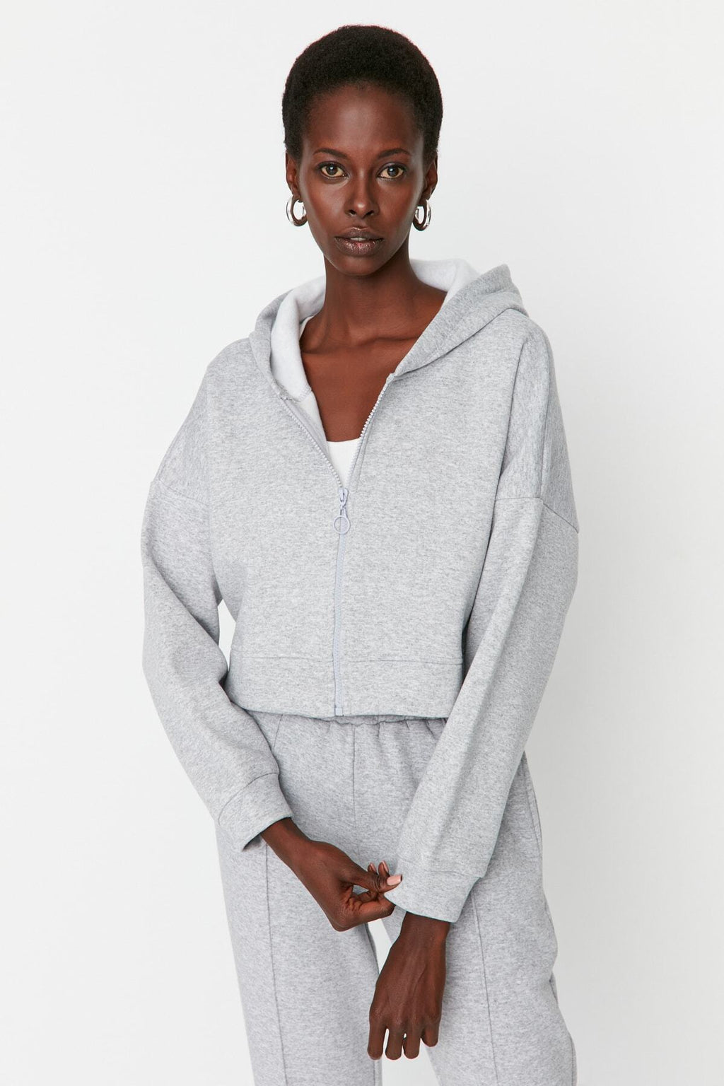 Trendyolmilla Açık Sarı Fermuarlı Kapüşonlu Rahat Kesim Crop Kalın İçi Polarlı Örme Sweatshirt TWOAW20SW0660