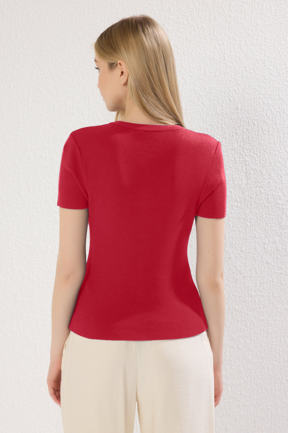 Trendyolmilla Yağ Yeşili Bisiklet Yaka Triko İnce Bluz TWOSS25BZ00300
