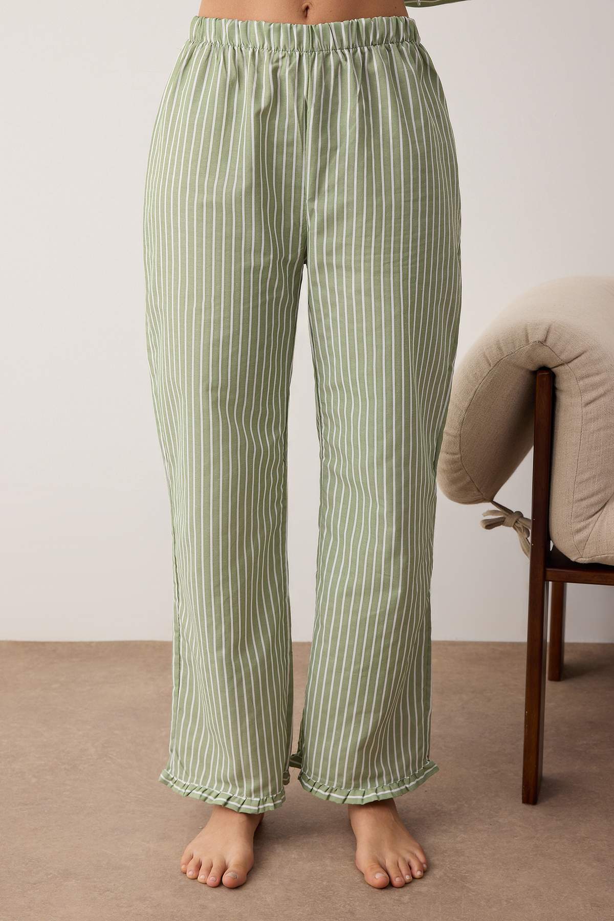 Koyu Yeşil Çizgili Poplin Dokuma Pijama Takımı THMAW26PT00098