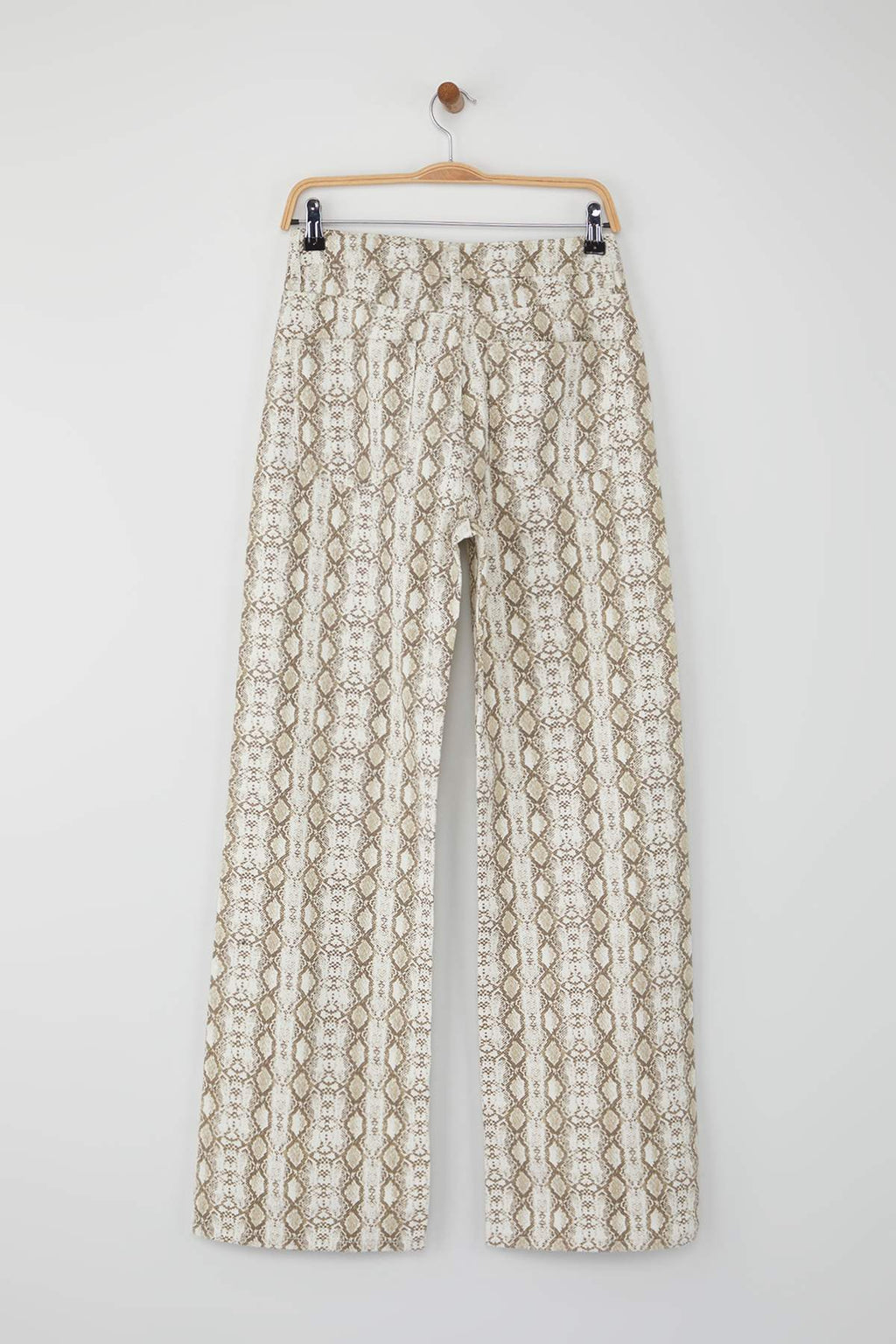 Çok Renkli Animal Yılan Desenli Yüksek Bel Wide Leg Jeans TWOAW26JE00136
