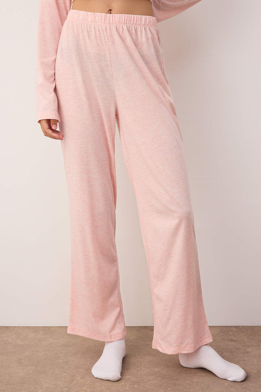 Trendyolmilla Pembe Pamuklu Dantel Detaylı Örme Pijama Takımı THMAW26PT00051