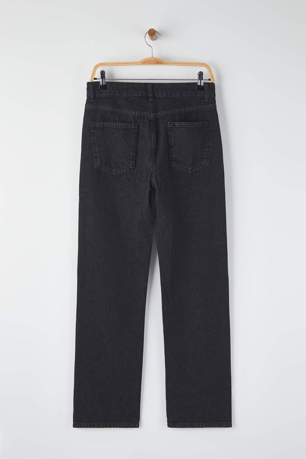 Trendyolmilla Siyah Yüksek Bel Straight Smoke Jeans TWOAW26JE00158