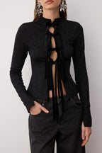 Siyah Çiçekli Hakim Yaka Uzun Örme Jakar Party Bluz TPRAW26BZ00018