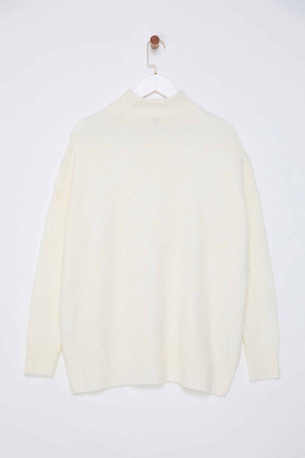 Trendyolmilla Taş Geniş Kalıp Yumuşak Dokulu Triko Kazak TWOAW23KZ00469