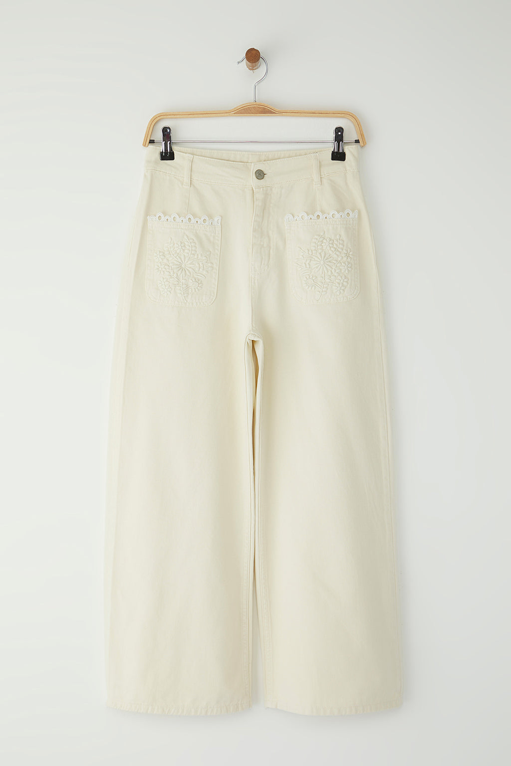 Beyaz Yüksek Bel Nakış Detaylı Culotte Jeans TWOSS25JE00284