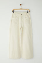 Beyaz Yüksek Bel Nakış Detaylı Culotte Jeans TWOSS25JE00284