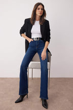 Trendyolmilla Koyu Mavi Yüksek Bel Comfort/Esnek Comfort Flare Jeans TWOAW26JE00049