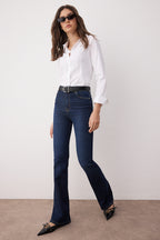 Trendyolmilla Siyah Yüksek Bel Comfort/Esnek Flare Jeans TWOSS25JE00052