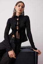 Siyah Çiçekli Hakim Yaka Uzun Örme Jakar Party Bluz TPRAW26BZ00018