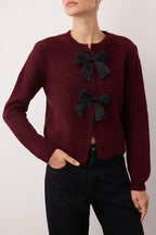 Trendyolmilla Bordo Bisiklet Yaka Kurdele Detaylı Triko Hırka TWOAW26HI00236 Triko Hırka TWOAW26HI00236
