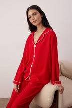 Trendyolmilla Beyaz Kalp Nakışlı Biyeli Viskon Dokuma Pijama Takımı THMAW25PT00179