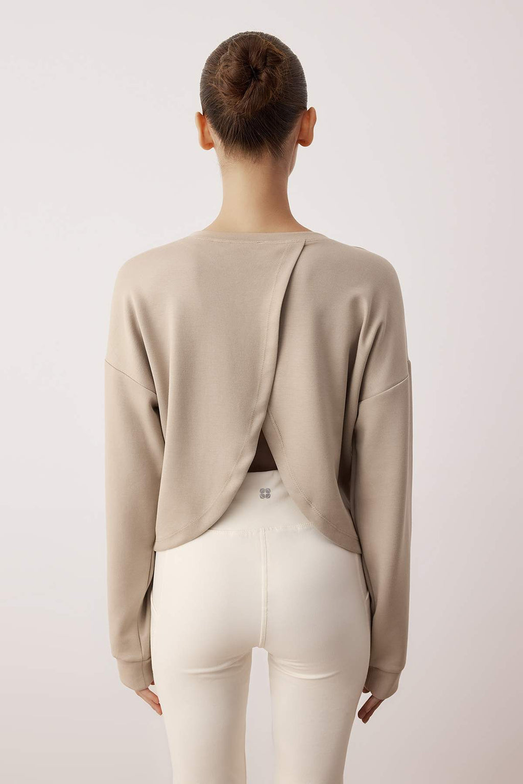 Trendyolmilla Kahverengi İnterlok Regular Sweatshirt THMAW26SW00003