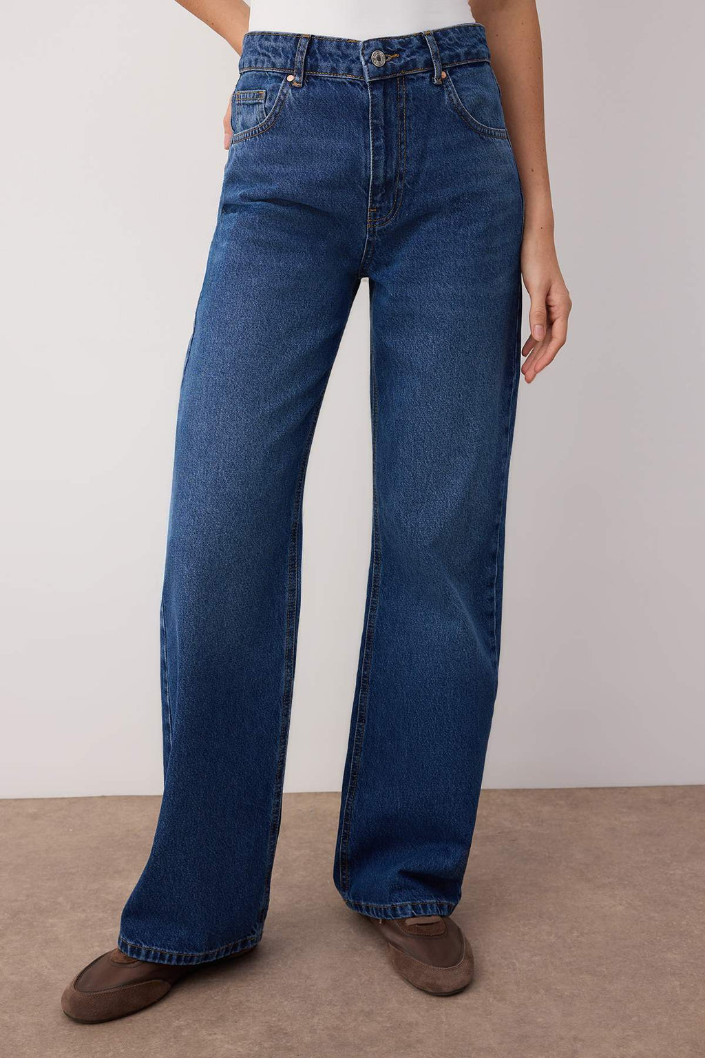 Trendyolmilla Koyu Mavi  Yüksek Bel Wide Leg Jeans TWOSS25JE00132