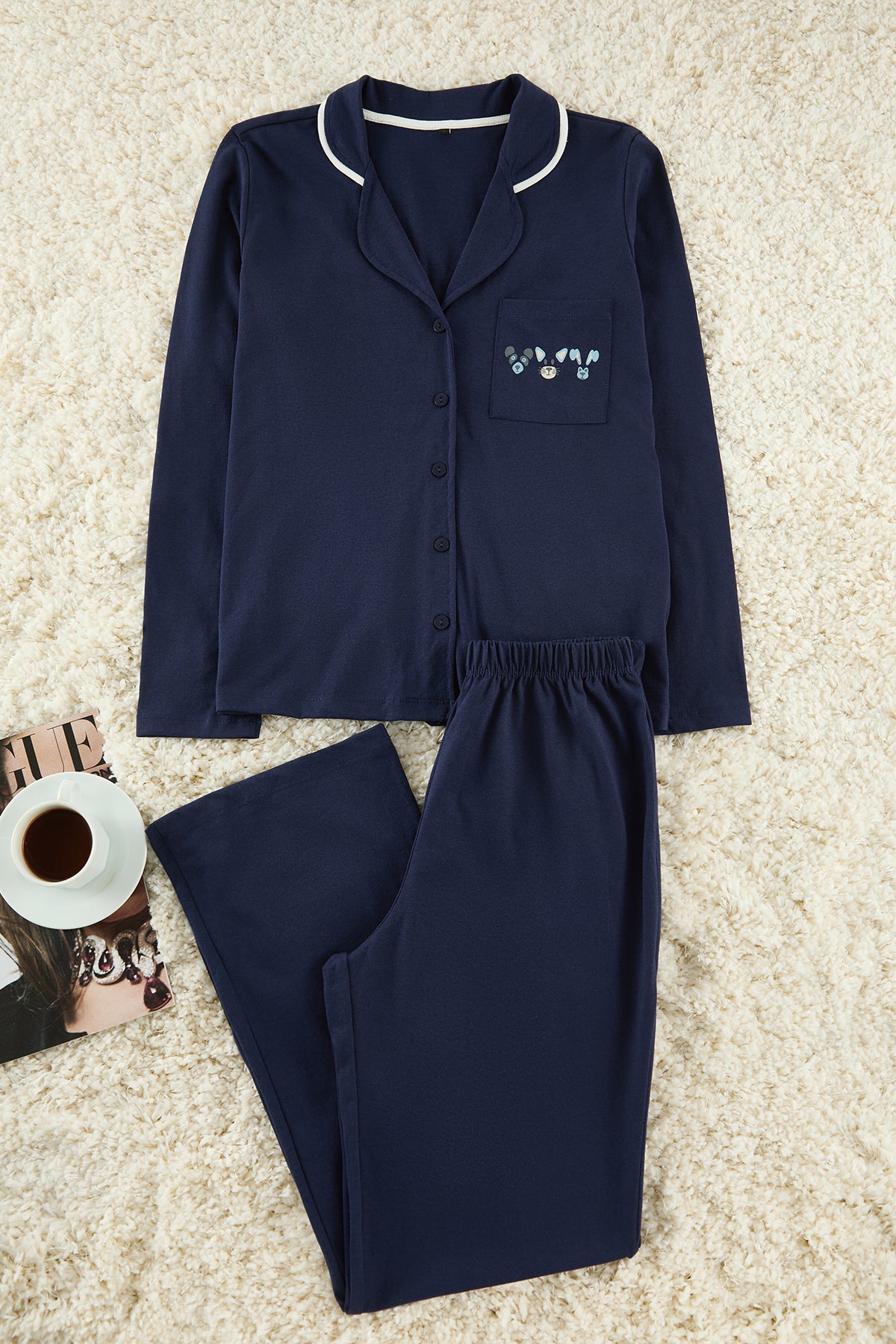 Trendyolmilla Gri %100 Pamuklu Biye ve Cep Detaylı Baskılı Örme Pijama Takımı THMAW22PT0785