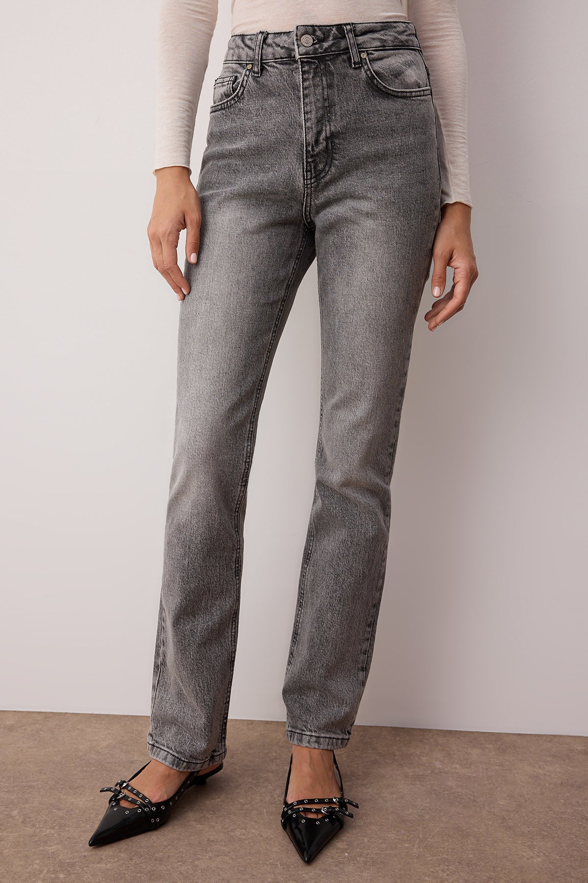 Trendyolmilla Antrasit Yüksek Bel Comfort/Esnek Bootcut Jeans TWOAW23JE00657