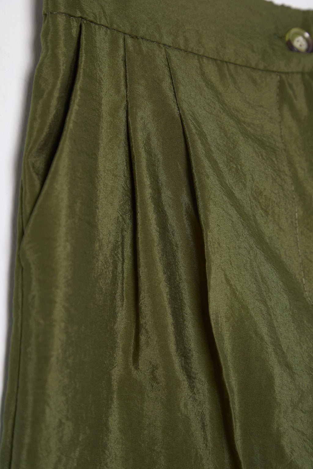 Trendyolmilla Bej Yumuşak Tuşeli Wide Leg/Geniş Paça Dokuma Pantolon TWOSS25PL00004