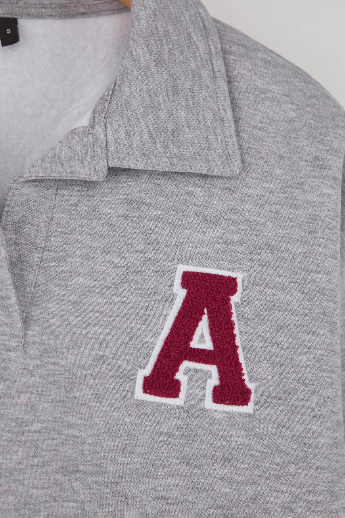 Trendyolmilla Teen Gri Melanj Slogan Nakışlı Regular/Normal Kalıp Örme Sweatshirt TWOAW26SW00049