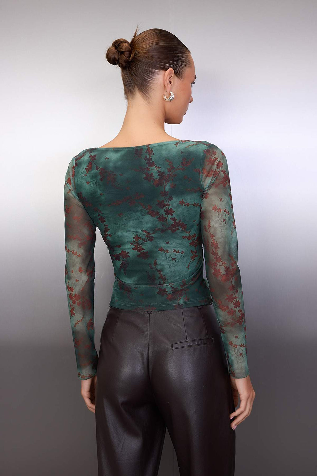 Trendyolmilla Teen Kahverengi Animal Anvelop Fitted/Vücuda Oturan Örme Bluz TWOAW26BZ00226