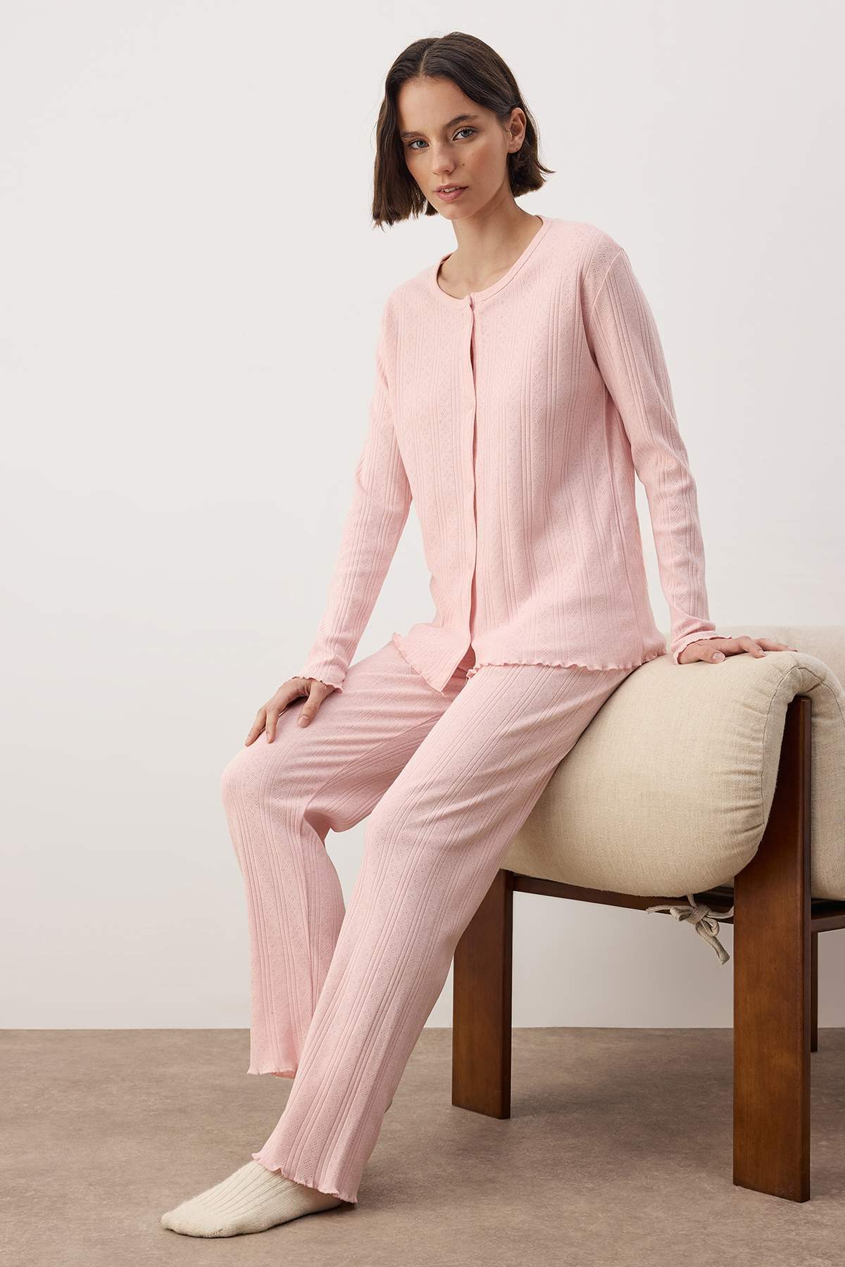 Trendyolmilla Yeşil Hırkalı Pointel/Fitilli Baby Overloklu Örme Pijama Takımı THMAW26PT00219