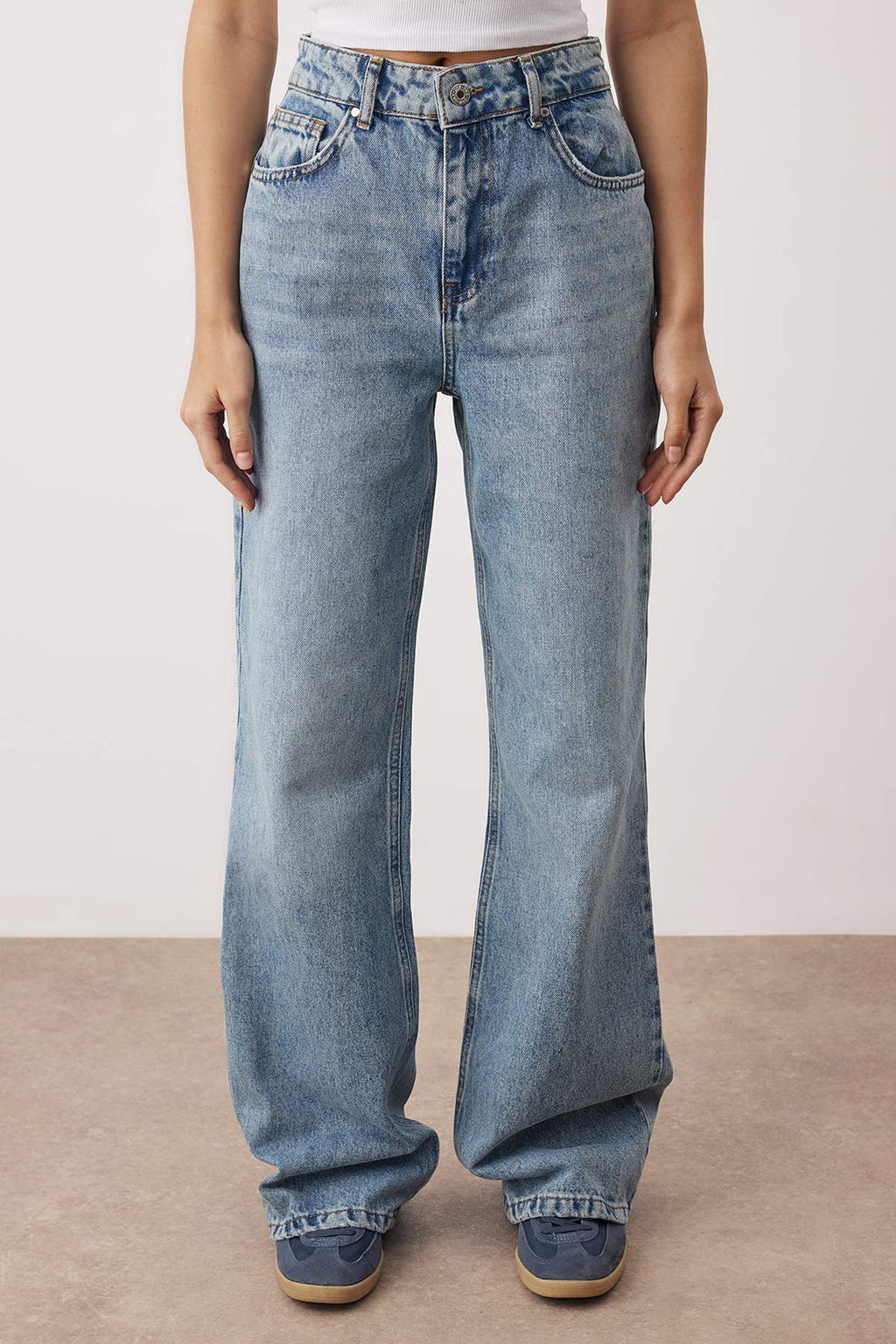 Trendyolmilla Açık Mavi Yüksek Bel Wide Leg Jeans TWOSS24JE00140