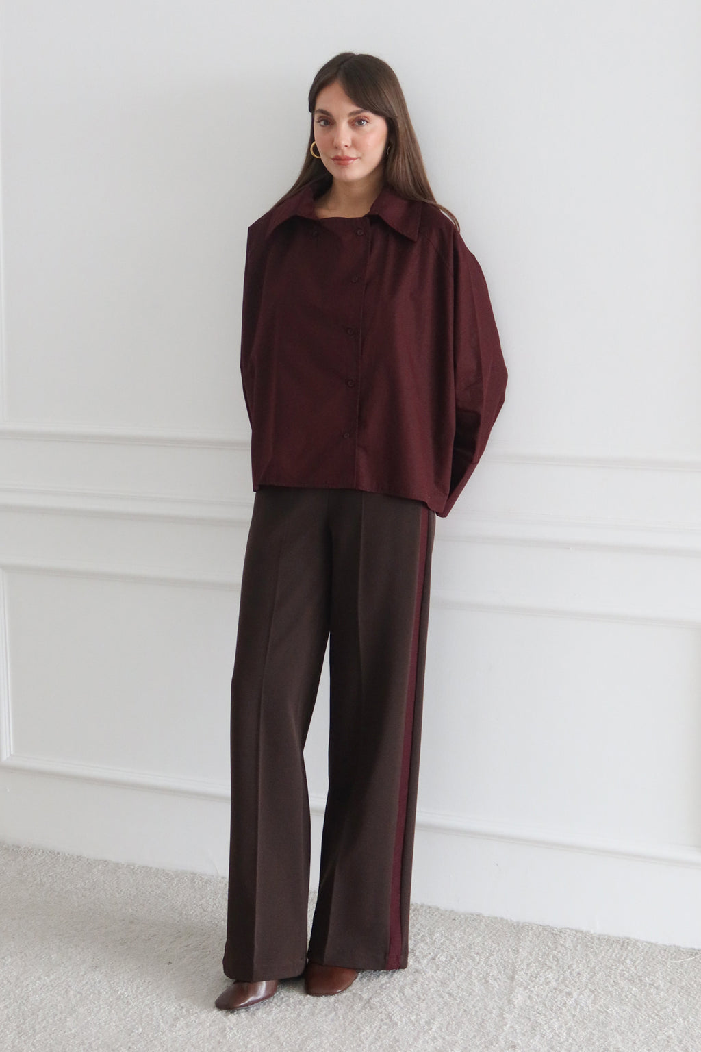 Trendyolmilla Kahverengi Bordo Çizgili Kalın Tuşeli/Kışlık Dokuma Pantolon TWOSS26PL00013