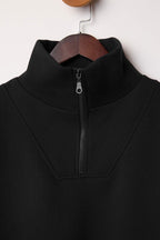 Trendyolmilla Siyah Kalın İçi Polarlı Dik Yaka Yarım Pat Fermuarı Crop Örme Sweatshirt TWOAW26SW00233