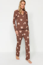 Trendyolmilla Koyu Yeşil %100 Pamuklu Tavşan Desenli Gömlek-Pantolon Örme Pijama Takımı THMAW24PT00002