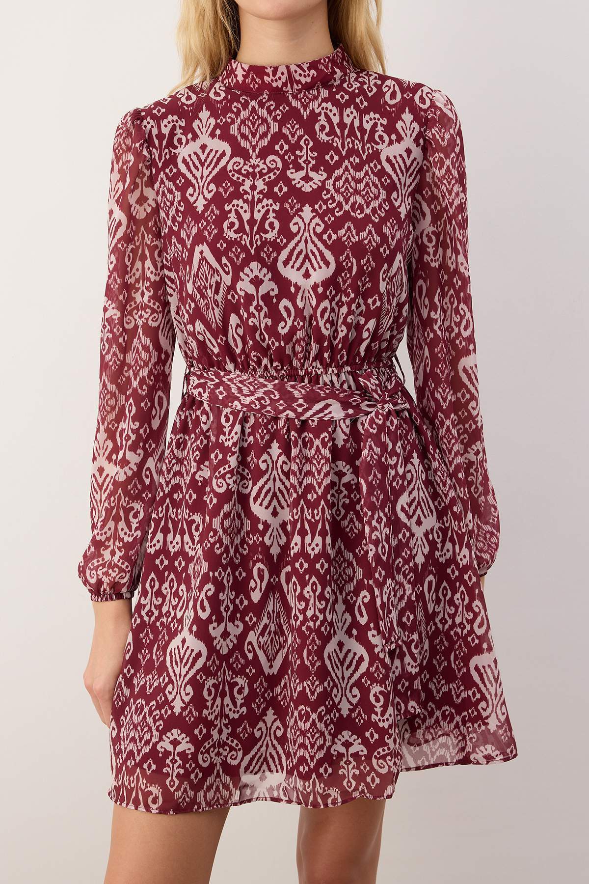 Trendyolmilla Çok Renkli Kuşaklı Eteği Volanlı Boho Astarlı Şifon Mini Dokuma Kışlık Elbise TWOAW24EL00665