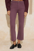 Trendyolmilla Vişne Paça Kesikli Yüksek Bel Orta Esnek Crop Flare Jeans TWOSS26JE00001