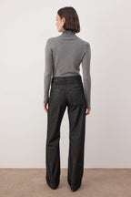 Trendyolmilla Lacivert Yüksek Bel Cep Detaylı Raw Wide Leg Jeans TWOAW26JE00231