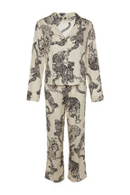 Trendyolmilla Bordo Kaplan Desenli Viskon Dokuma Pijama Takımı THMAW24PT00092