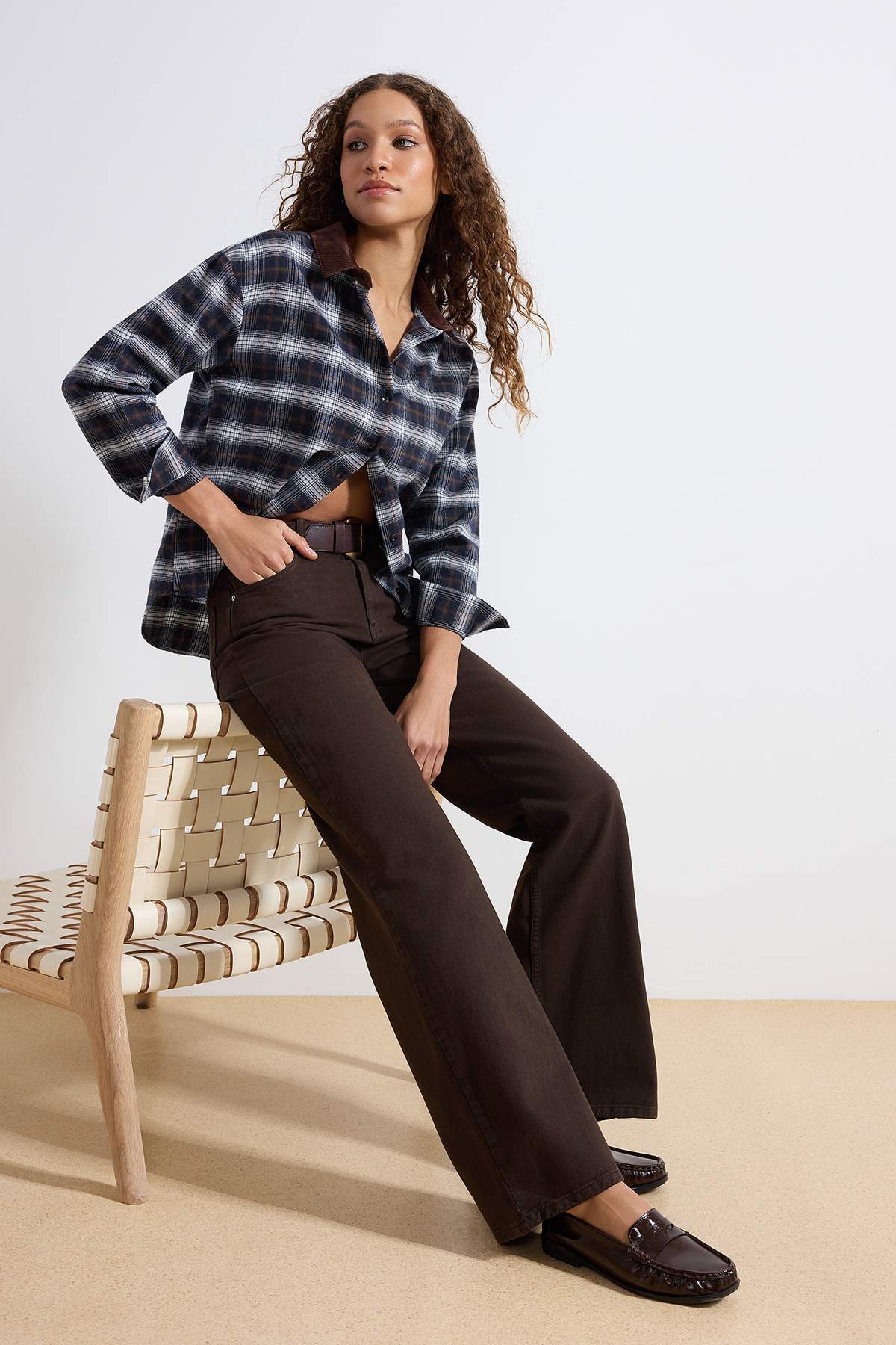 Trendyolmilla Kahverengi  Yüksek Bel Wide Leg Jeans TWOAW24JE00274 Secondary image