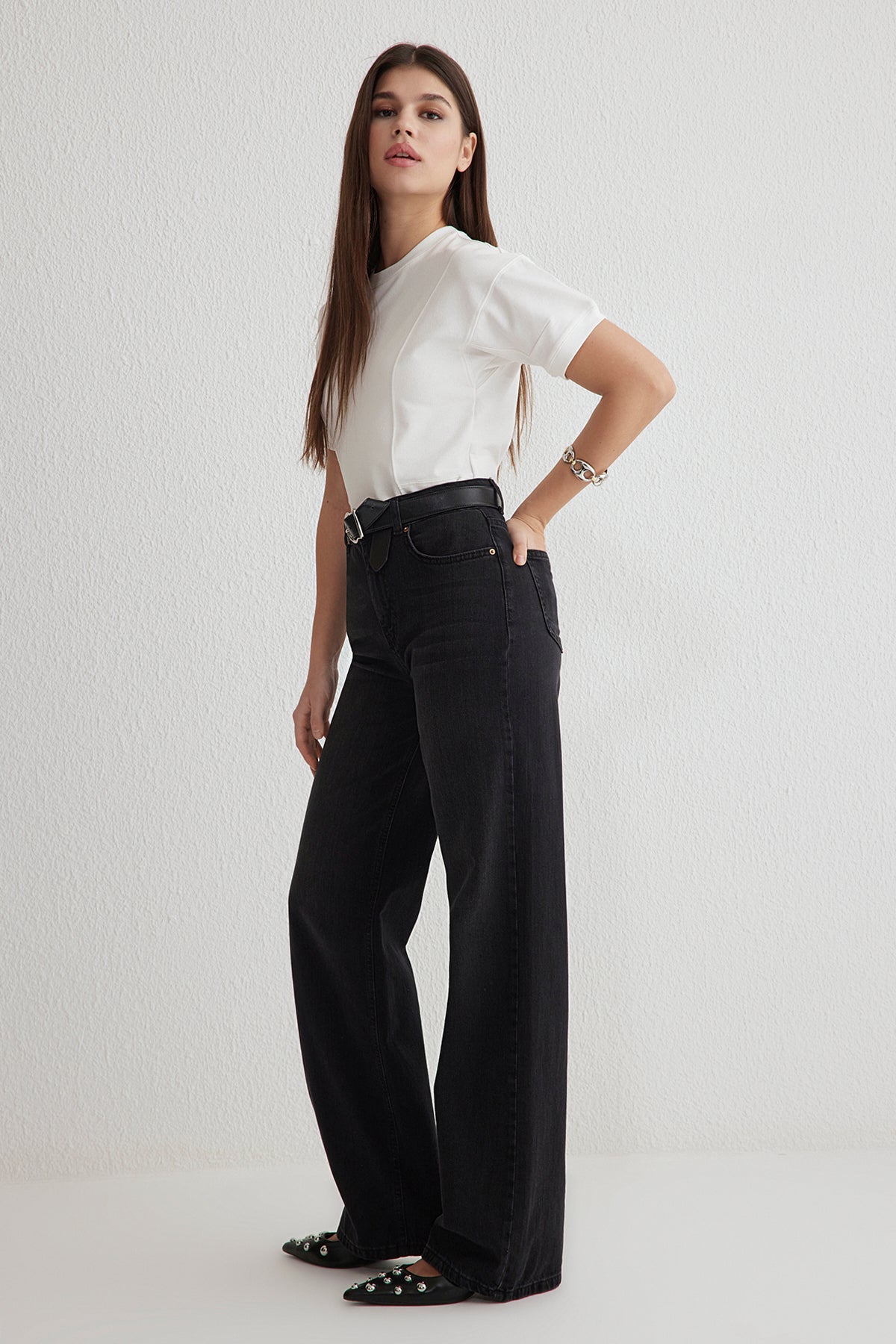 Siyah Yüksek Bel Wide Leg Geniş Paça %100 Pamuk Non-Stretch Jeans TWOSS25JE00060