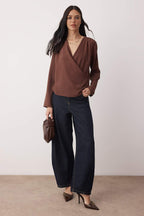 Trendyolmilla Siyah Kruvaze Saten Dokuma Bluz TWOAW24BZ00423