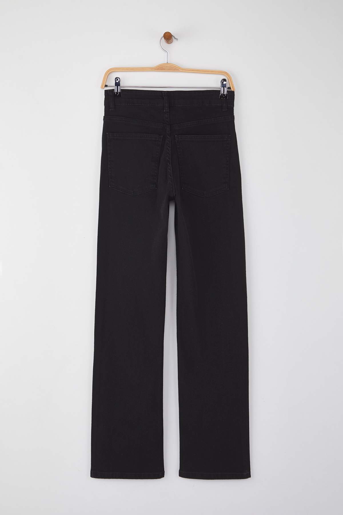 Trendyolmilla Siyah Normal Bel Geniş Paça Orta Esnek Straight Smoke Jeans TWOAW26JE00085