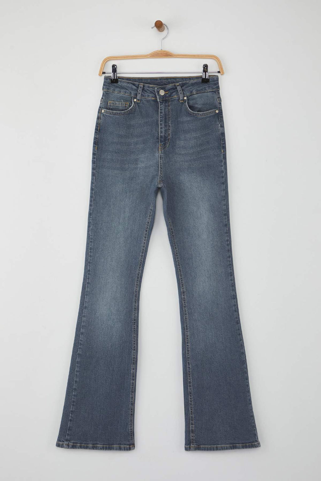 Trendyolmilla Mavi*002 Süper Yüksek Bel Comfort/Esnek Flare Jeans TWOSS23JE00064