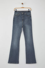 Trendyolmilla Mavi*002 Süper Yüksek Bel Comfort/Esnek Flare Jeans TWOSS23JE00064