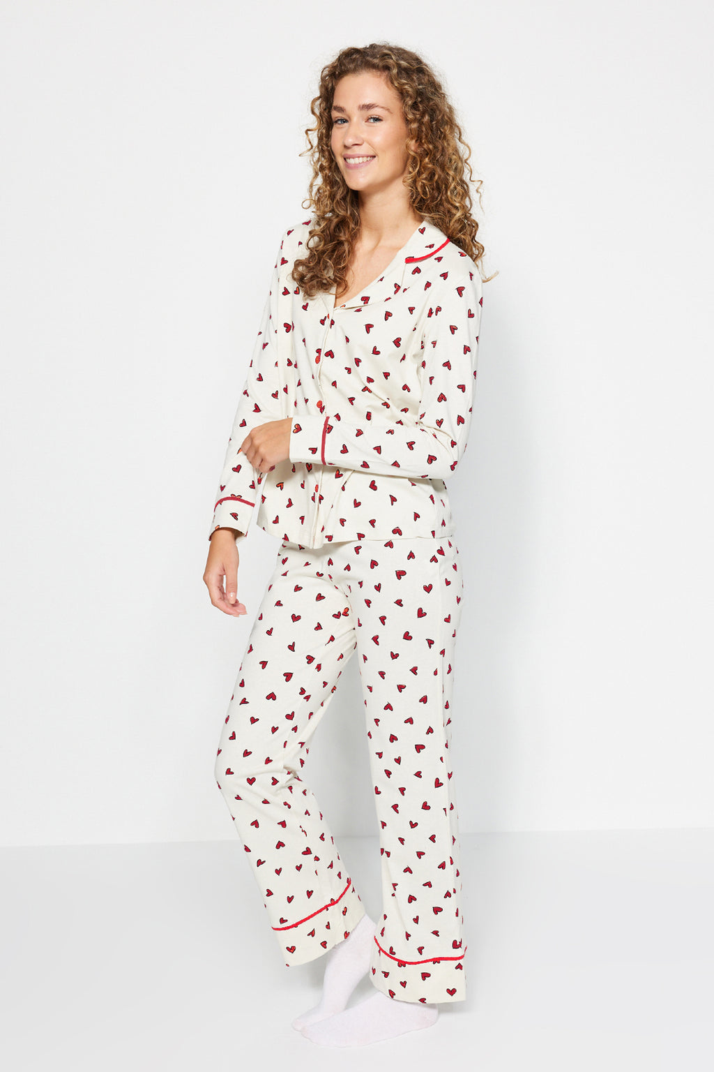 Trendyolmilla Bej %100 Pamuklu Kalpli Biyeli Örme Pijama Takımı THMAW24PT00103