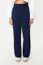 Trendyolmilla Lacivert Wide Leg/Geniş Paça Beli Lastikli Dokuma Pantolon TWOSS22PL00024