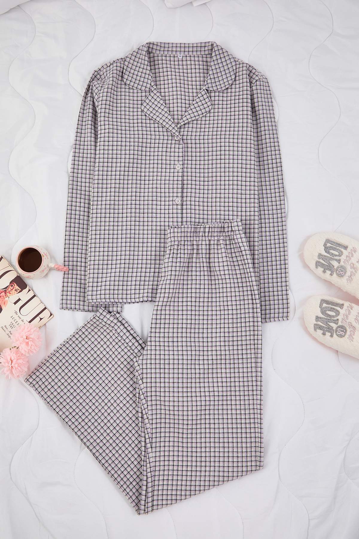 Trendyolmilla Lila-Çok Renkli Pamuklu Kalın/Kışlık Ekoseli Flanel Dokuma Pijama Takımı THMAW26PT00196