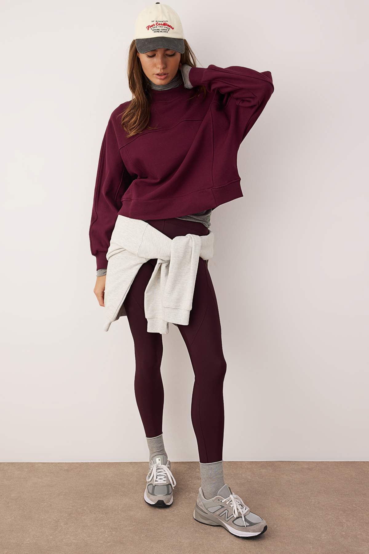 Trendyolmilla Mürdüm Premium Oversize/Geniş Kalıp Dik Yaka Kalın İçi Polarlı Örme Sweatshirt TWOAW26SW00205