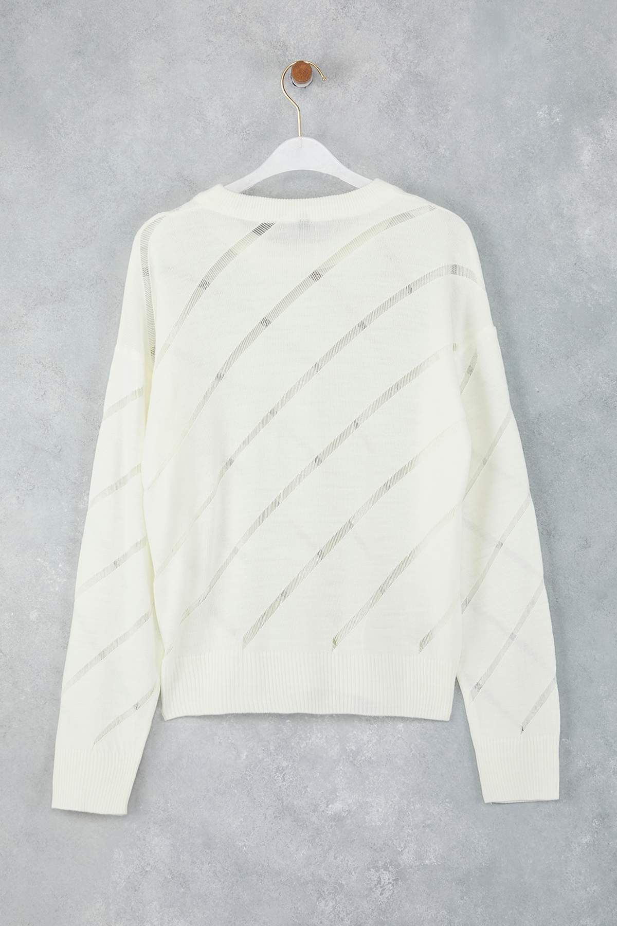 Trendyolmilla Ekru Ajurlu/Delikli Triko Kazak TWOAW24KZ00157