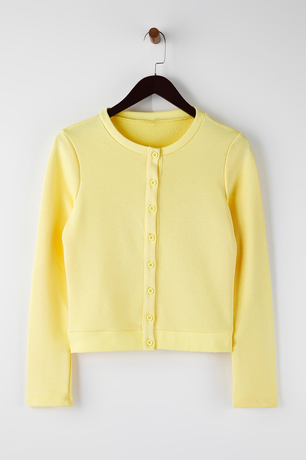 Trendyolmilla Siyah Düğmeli Regular/Normal Kalıp Örme Sweatshirt TWOAW26SW00162