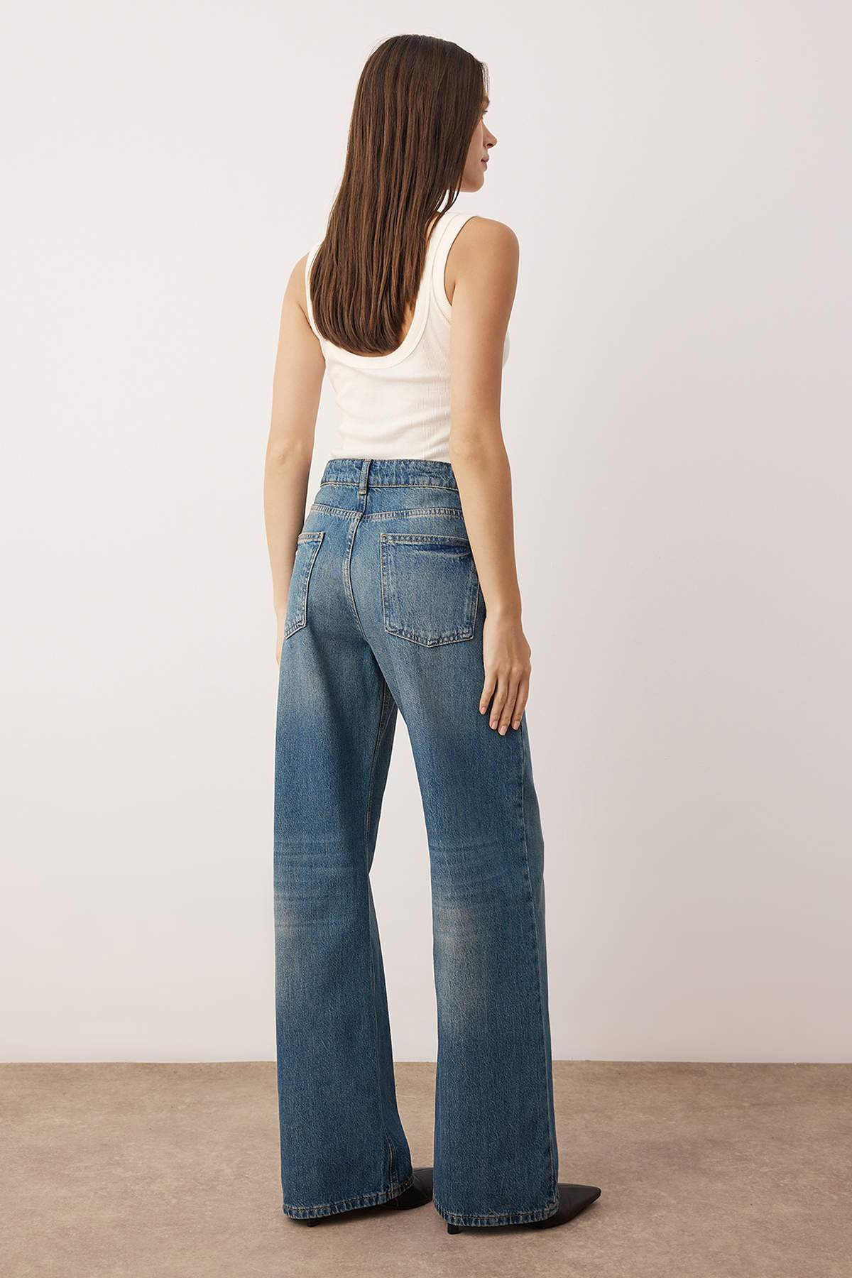 Trendyolmilla Gri  Yüksek Bel Wide Leg Jeans TWOAW26JE00007