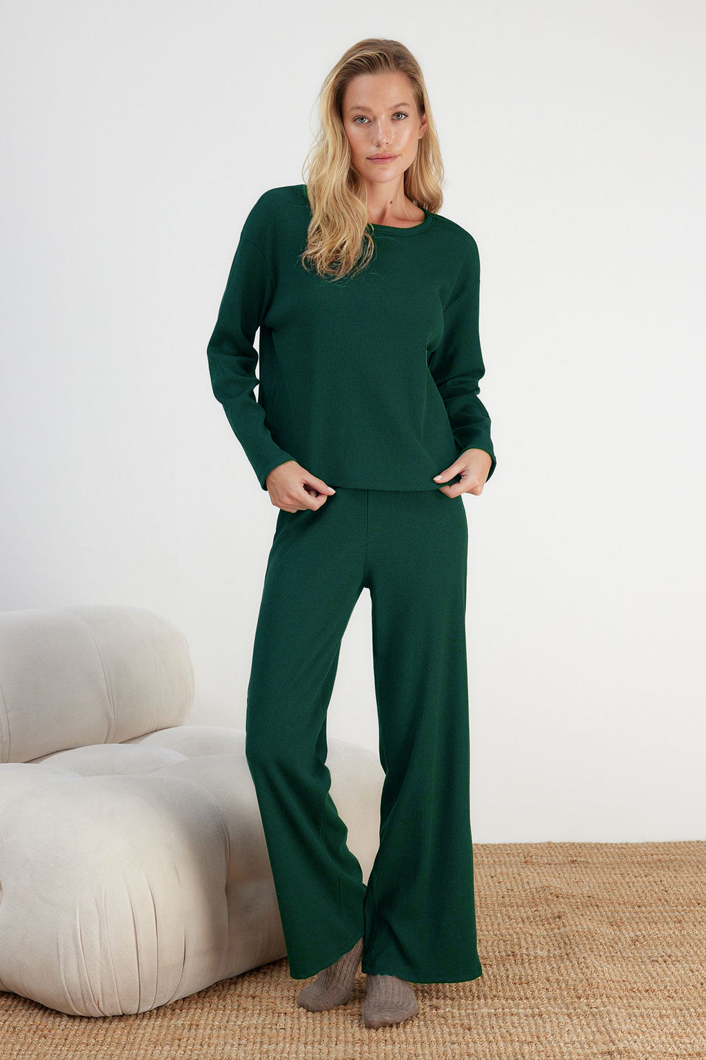 Trendyolmilla Bordo Fitilli Örme Pijama Takımı THMAW21PT0684