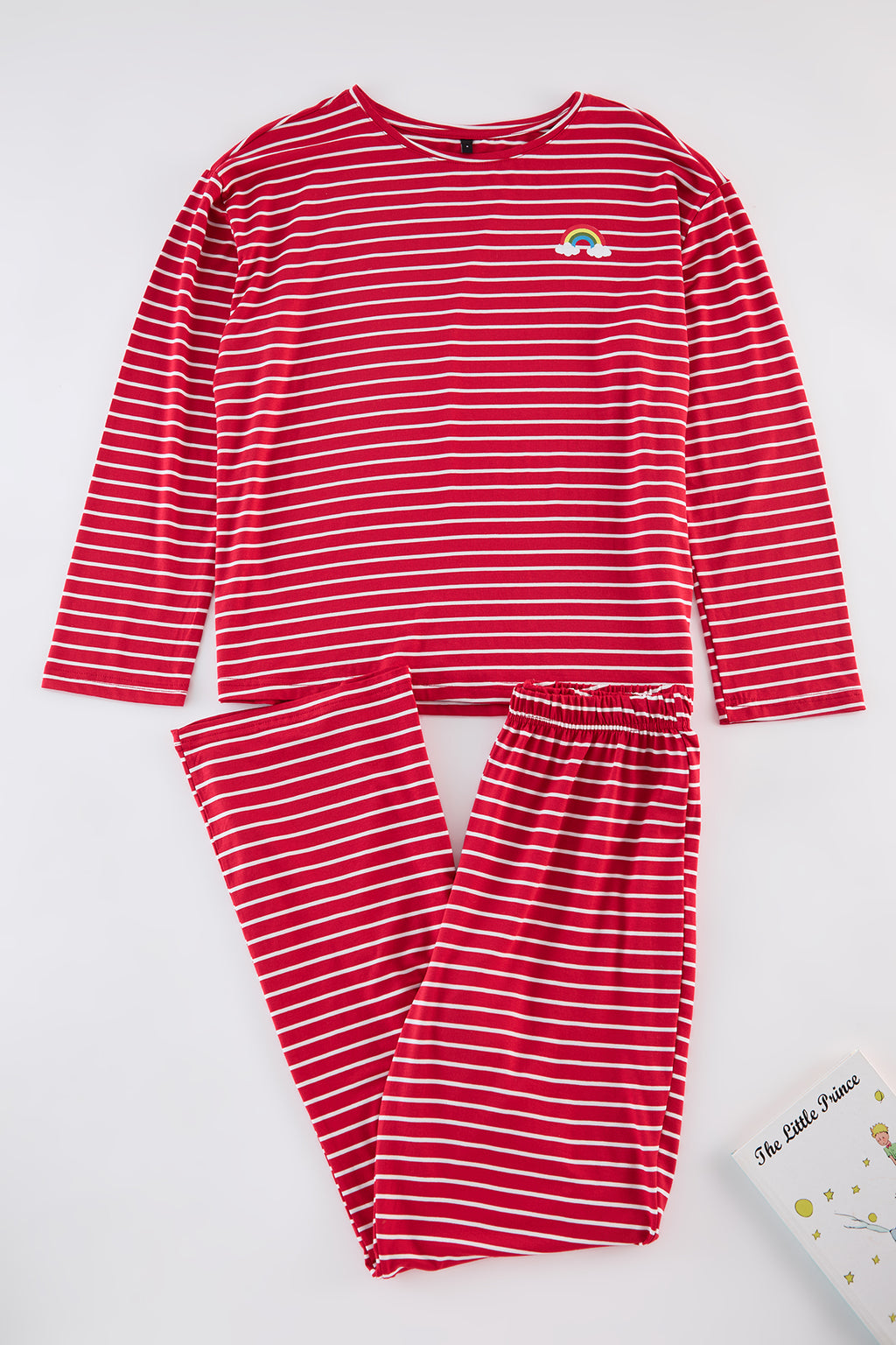 Trendyolmilla Kırmızı Çizgili Gökkuşağı Baskılı Viskon Örme Pijama Takımı THMAW25PT00014