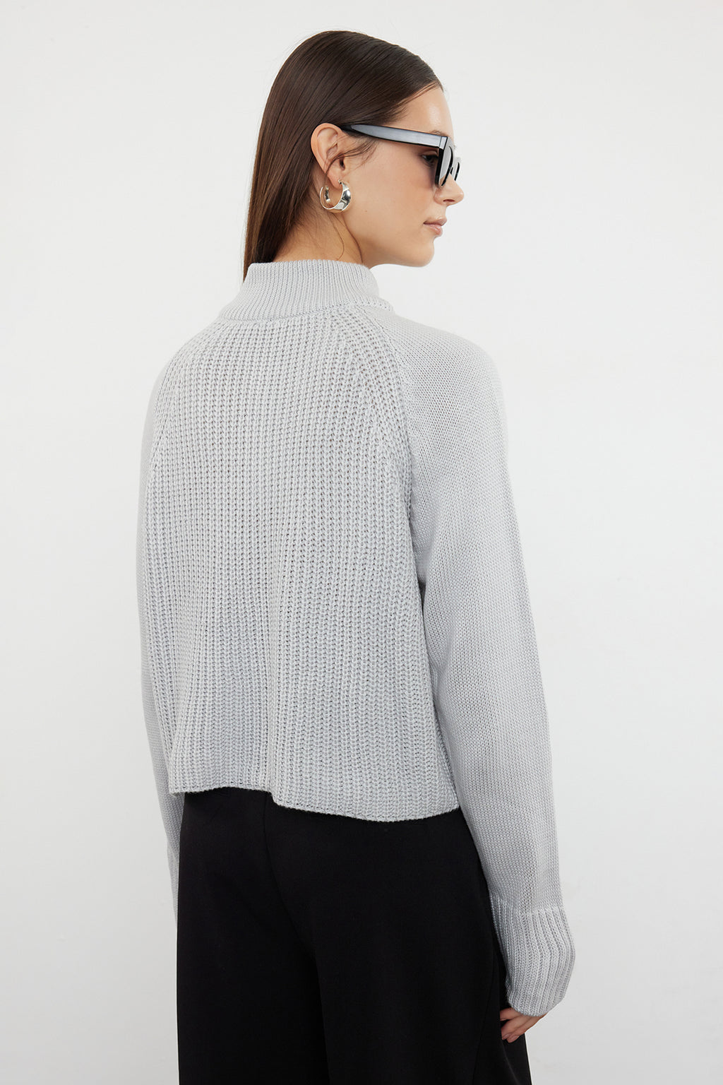Trendyolmilla Ekru Dik Yaka Triko Kazak TWOAW22KZ1632