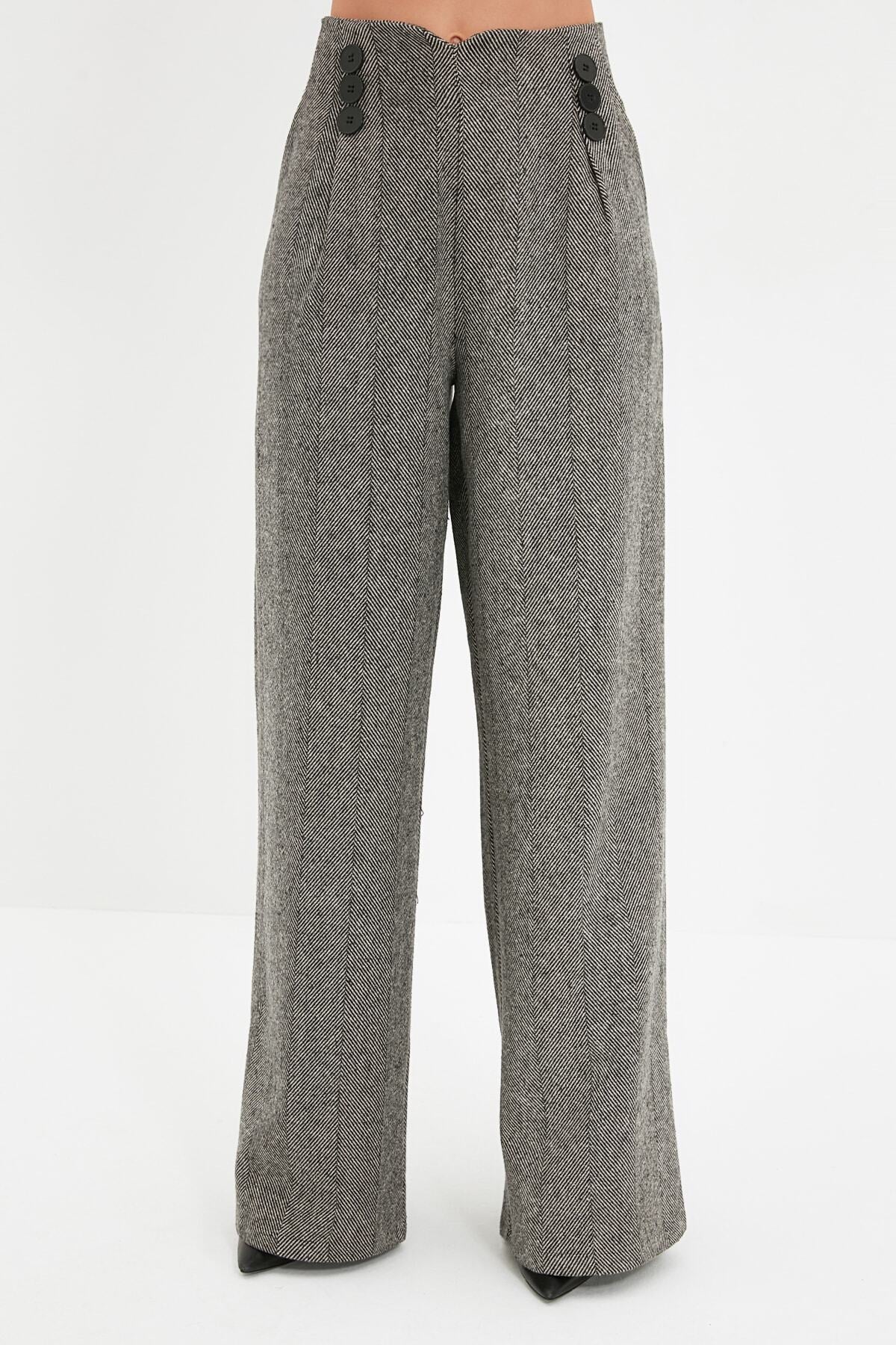 Trendyolmilla Kahverengi Düğme Detaylı Wide Leg Dokuma  Pantolon TWOAW21PL0492