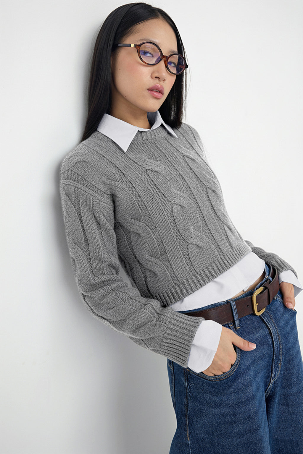 Trendyolmilla Teen Koyu Gri Gömlek Garnili Detaylı Crop Triko Kazak TWOAW26KZ00047